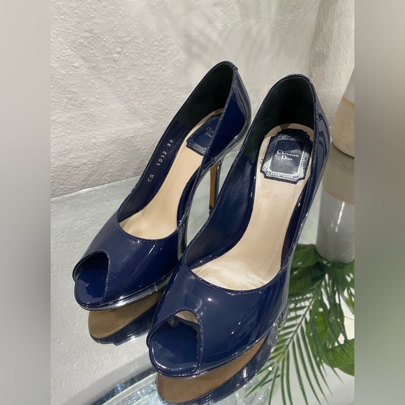 Christian Dior Heels - Picture 4 of 6